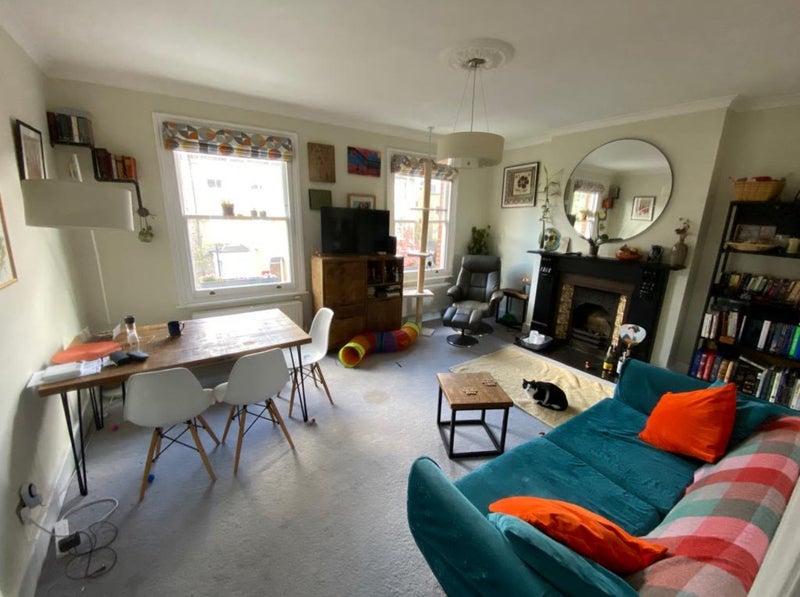 Photo 1: Living room