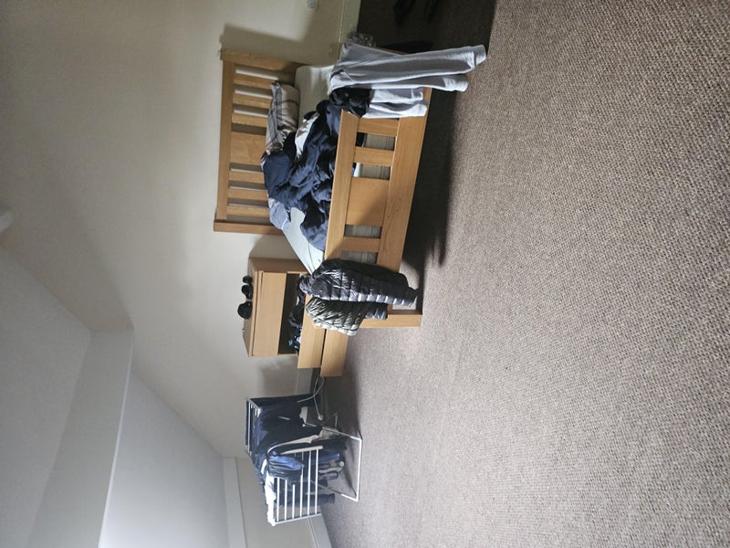 Photo 1: Bedroom 1