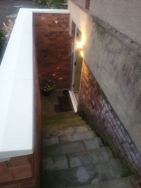 Photo 1: Separate entrance to room