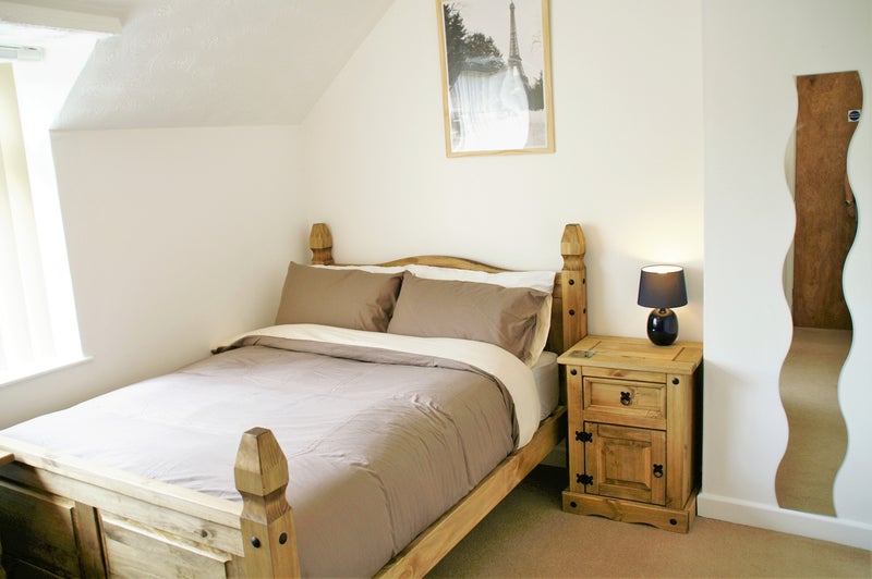 Photo 1: Bedroom 1 - Fully furnished