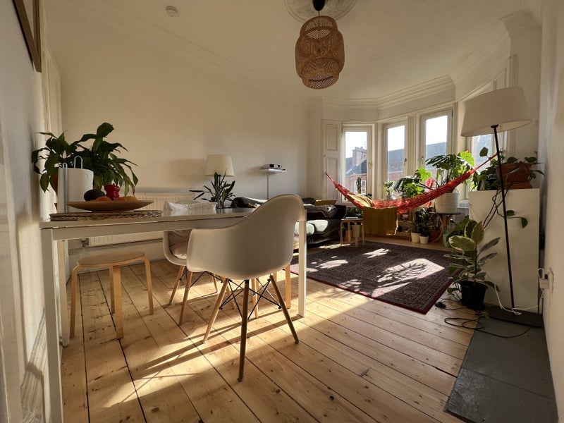 Photo 1: Living Room