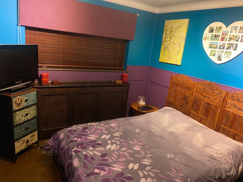 Photo 1: Double Furnished Room