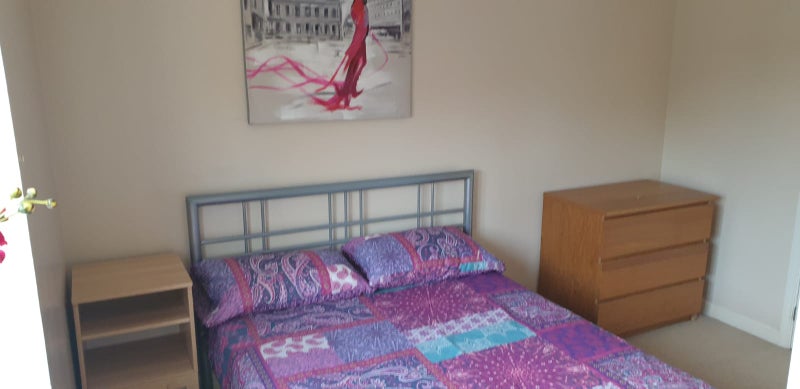 Photo 1: Room 3