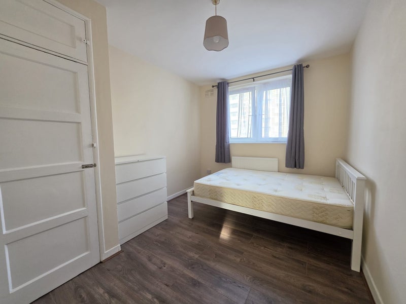 Photo 1: Double Room