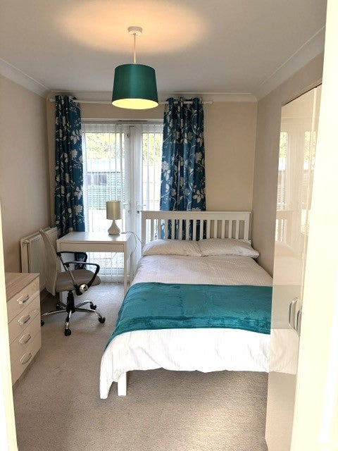 Photo 1: Double bedroom with en-suite