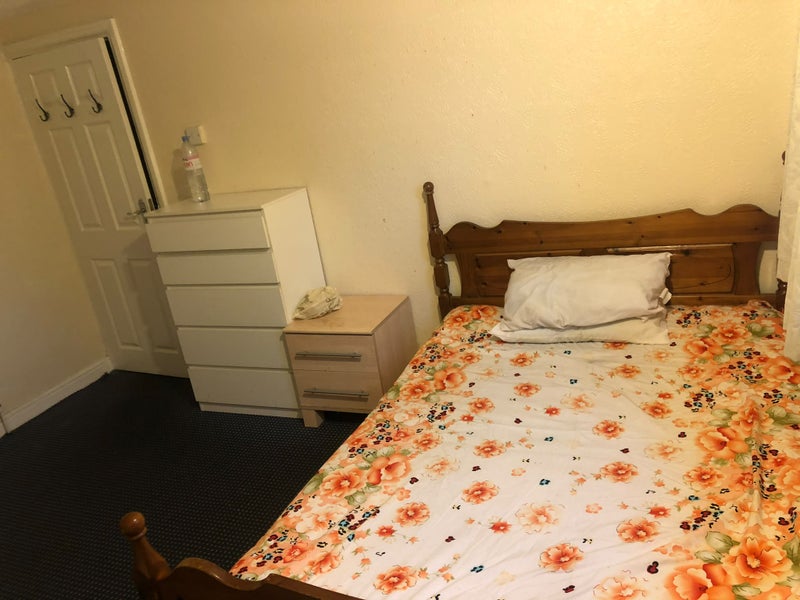 Photo 1: Double Room 