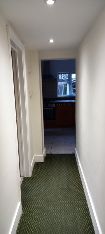 Photo 1: The hall