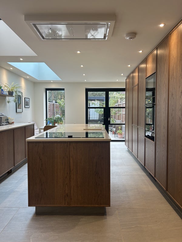 Photo 1: Large kitchen with Neff appliances