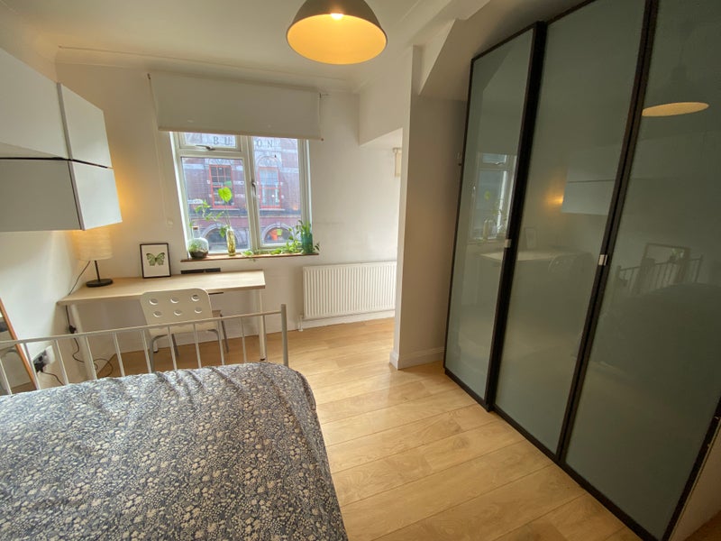 Photo 1: 1,200pcm ALL BILLS INCLUDED furnished as in pictures