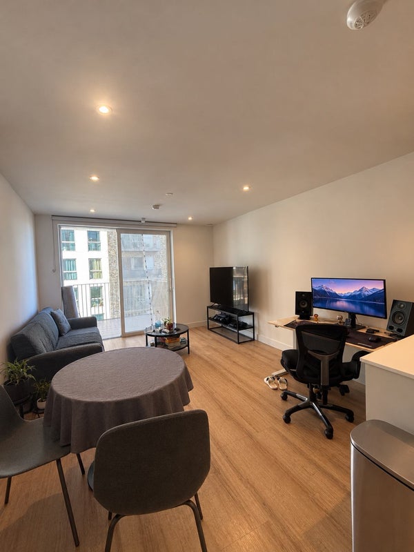 Photo 1: Living room