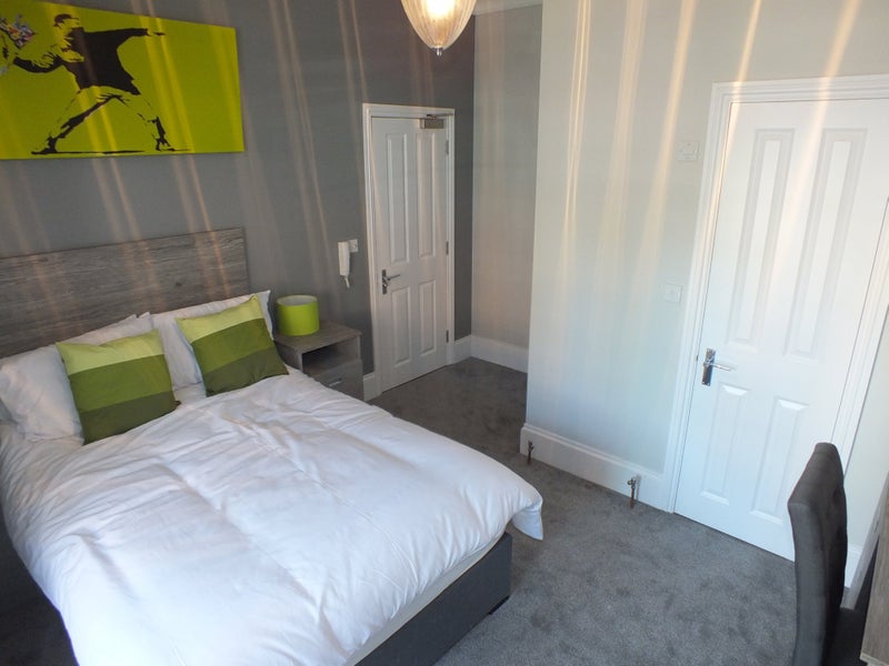 Photo 1: Room 1 - Available 02/12