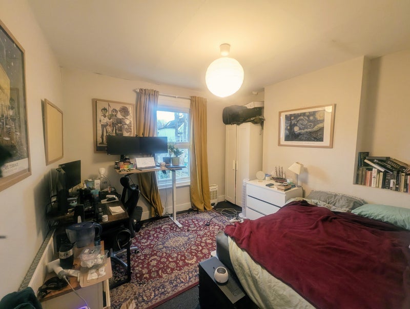 Photo 1: Bedroom 1
