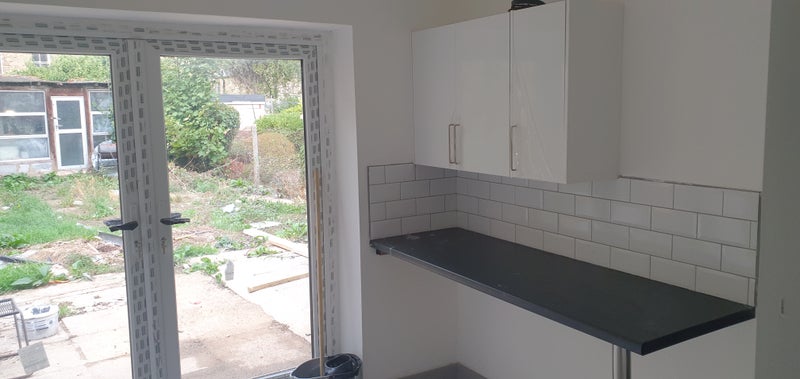 Photo 1: Kitchen/ diner