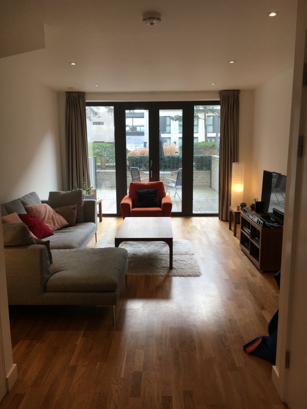 Double Room For Couple To Rent In East London Double Room For Couple To Rent In East London