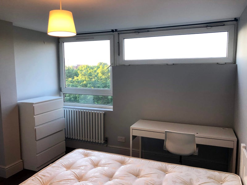 Photo 1: Room