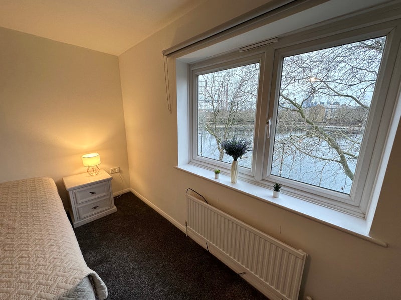 Photo 1: ROOM B