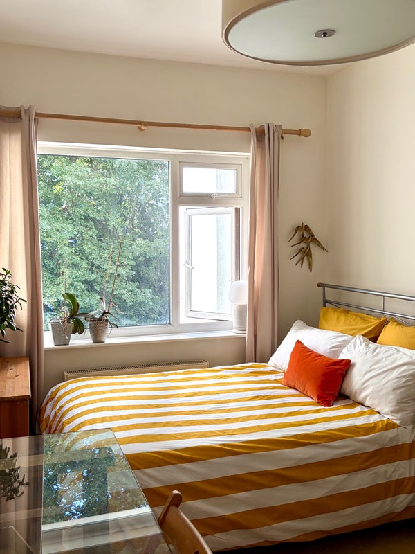 Photo 1: Very large bedroom - queen bed and large working desk/ lamp / wardrobe and two chests of drawers