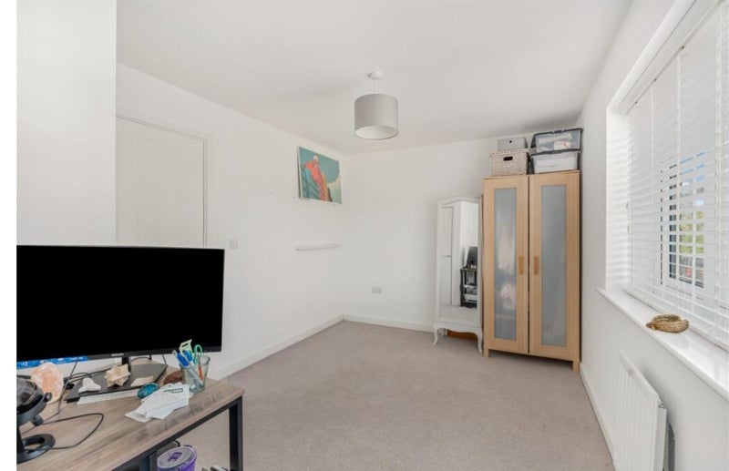 Photo 1: This is the spare double room furnished/unfurnished