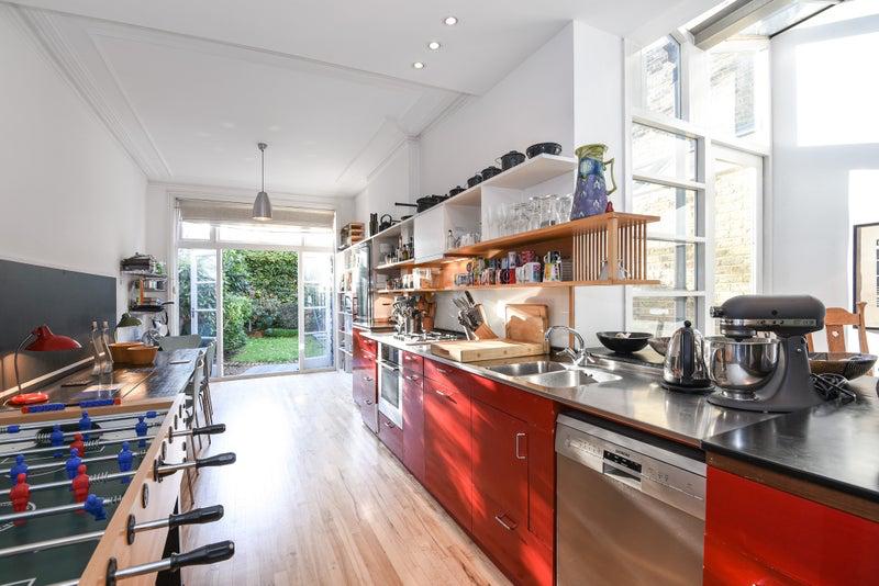 Photo 1: Kitchen and additional dining area