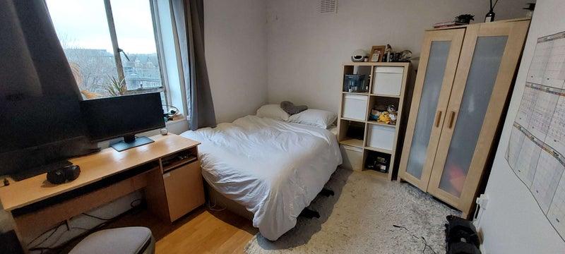 Photo 1: Bedroom