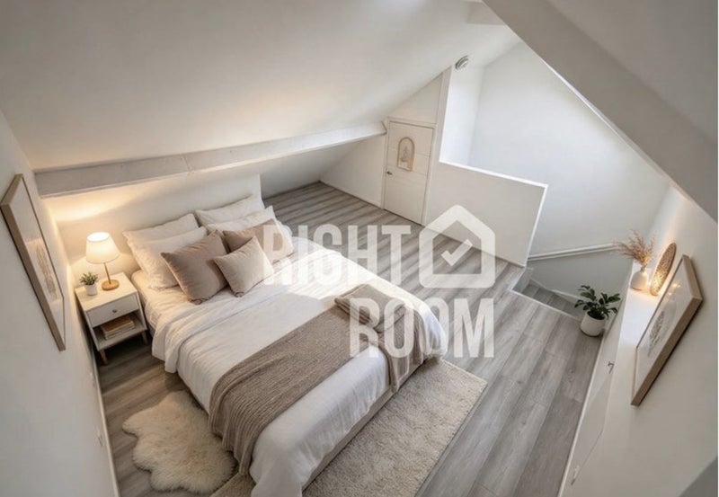 Photo 1: R5 Loft Room