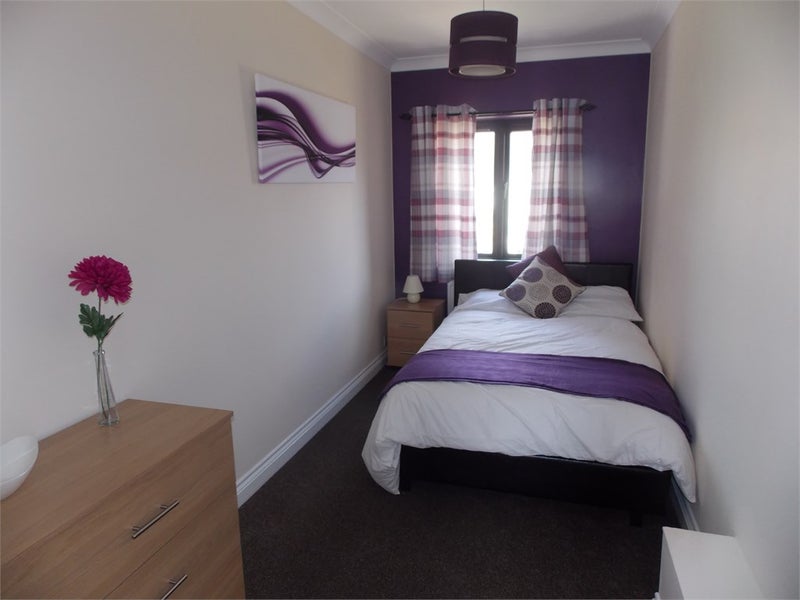 Photo 1: Room 3