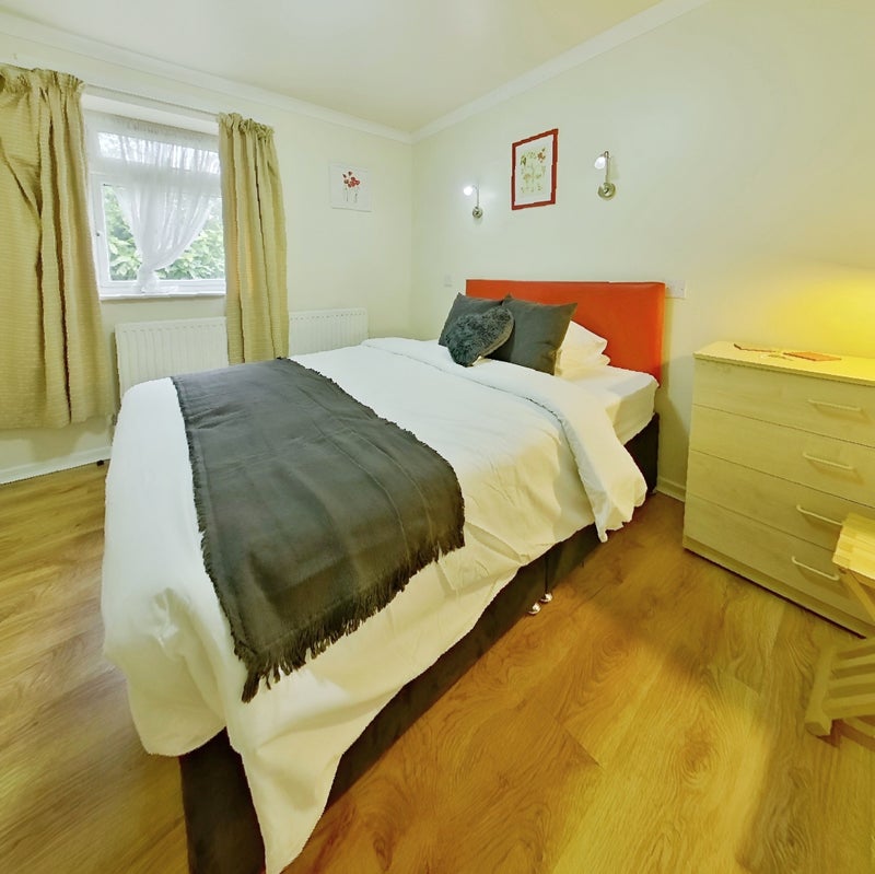 Photo 1: Room B2