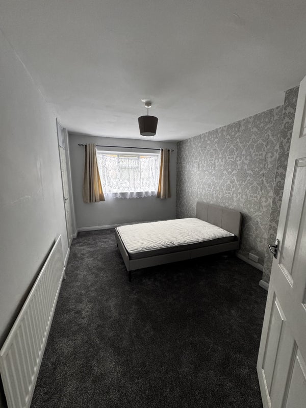 Photo 1: Double room 1
