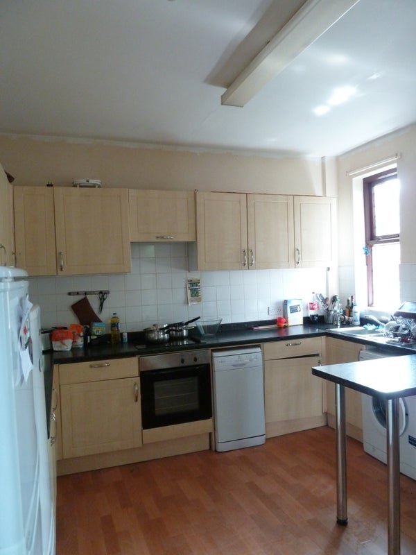 large bay window floor to ceiling fantastic large double bedroom 4mx4m bay window room to rent from large bay window floor to ceiling fantastic large double bedroom 4mx4m bay window room to rent from