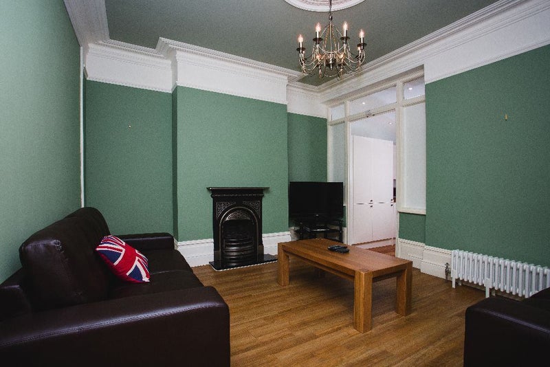 'Rooms To Rent. No Deposit. Fully Furn' Room to Rent from SpareRoom