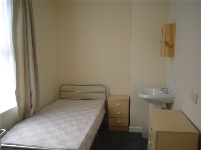 Photo 1: Typical room