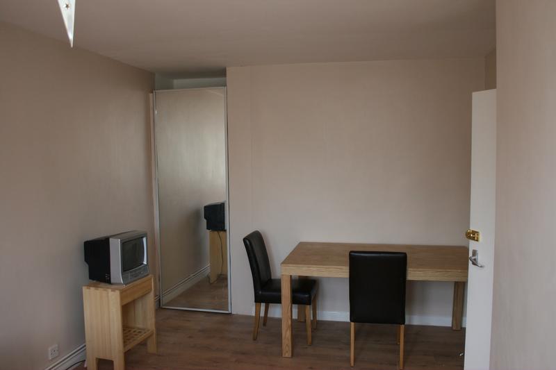 Photo 1: Double room