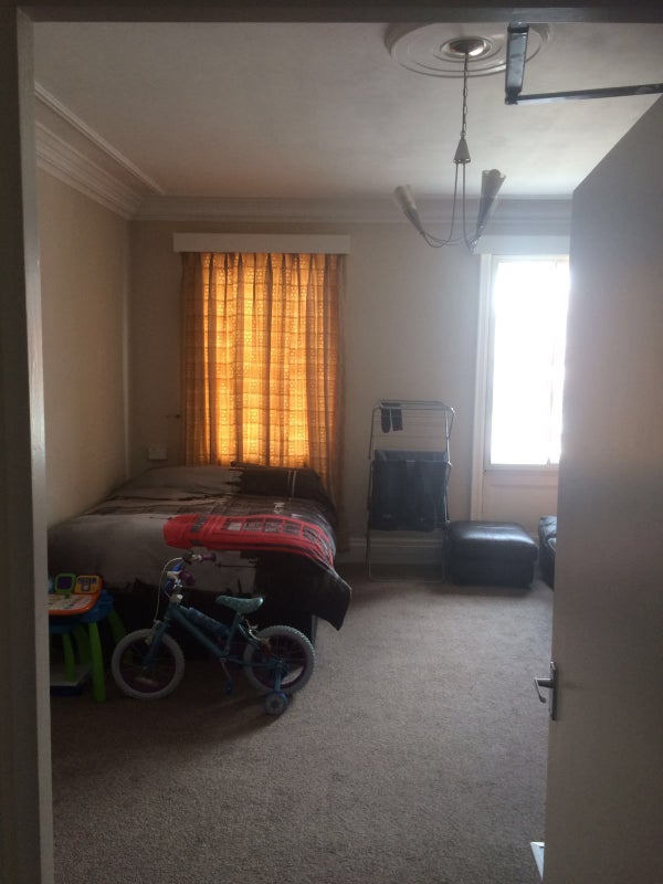 'Studio flat in the centre of Ludgershall' Room to Rent from SpareRoom