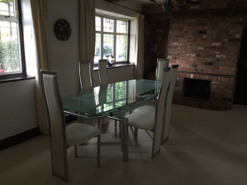 Lovely Double Rooms In Sutton Coldfield!! ***' Room to Rent from SpareRoom