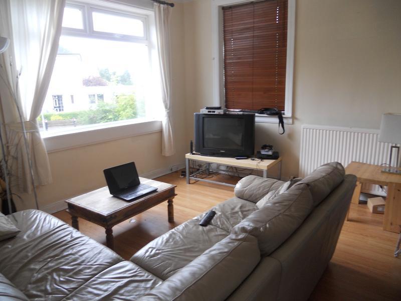 Photo 1: Living room