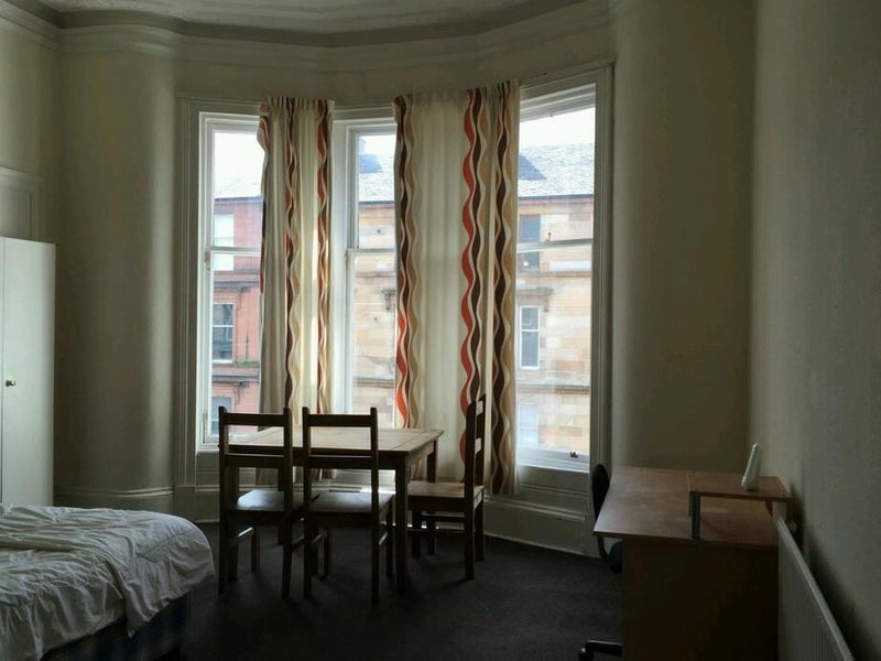 5 Bed Hmo Flat West End, Glasgow***' Room to Rent from SpareRoom
