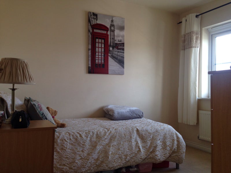 Photo 1: Bedroom Available