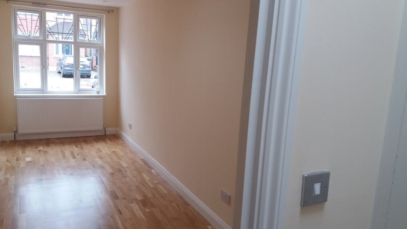 Double Room For Couple To Rent In Isleworth Double Room For Couple To Rent In Isleworth
