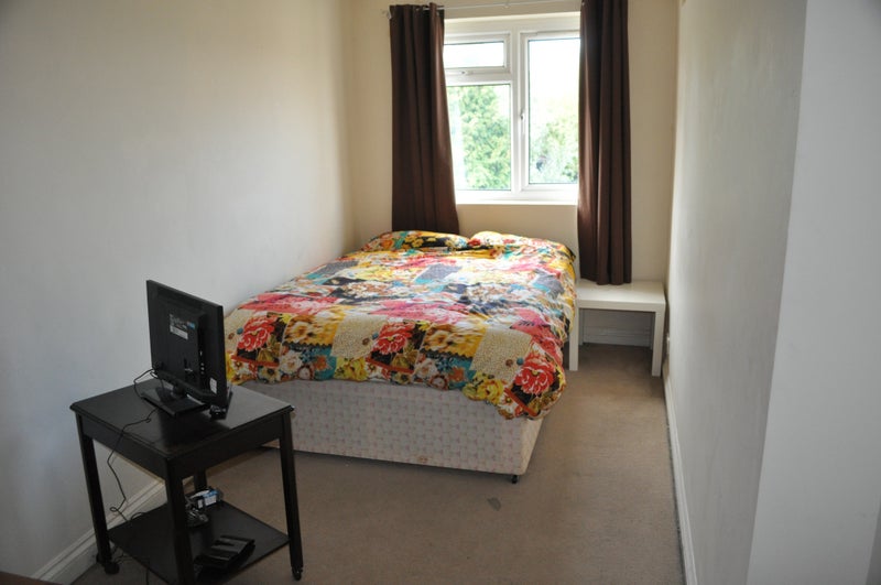'Double Room In Sutton Coldfield Reduced Deposit' Room to Rent from