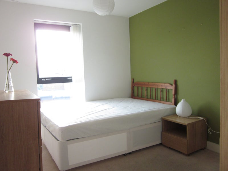 Photo 1: Large Double Bed Room