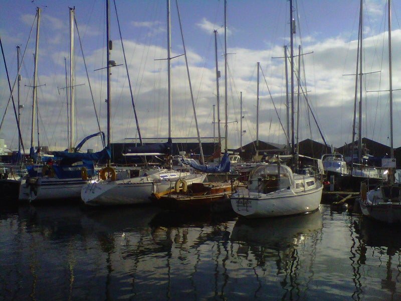 'BOAT Brighton 2 berth (beds) £46pw free electric' Room to Rent from