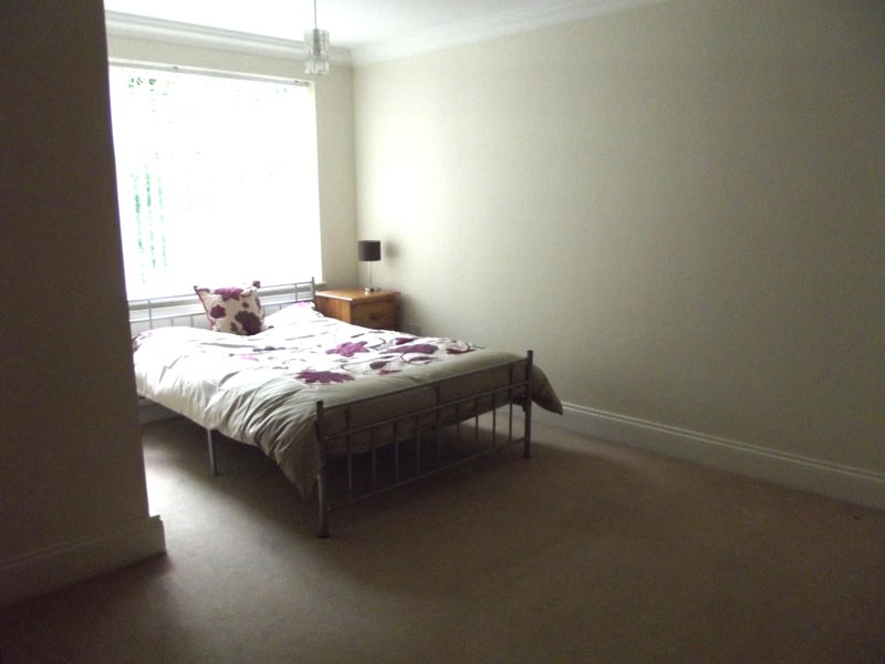 'Special Offer Modern Double Rm,Sutton Coldfield' Room to Rent from