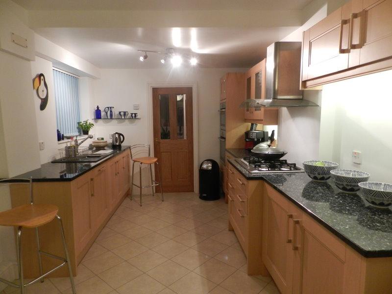 'Owner Occupier House Share Mumbles, Swansea' Room to Rent from SpareRoom