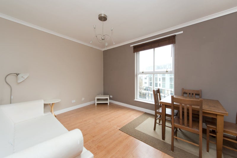 'Prebend Street N1 8Pf' Room to Rent from SpareRoom