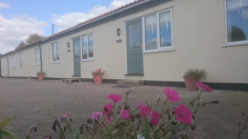 Photo 1: Sidings Cottage