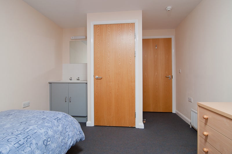 'Britannia Walk, London, N1' Room to Rent from SpareRoom