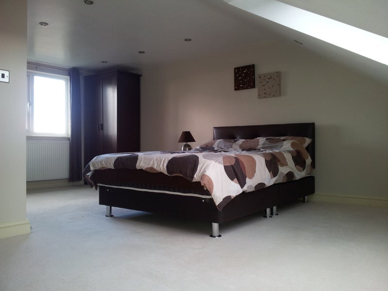 'Double bed attic room with ensuite in yate' Room to Rent from SpareRoom