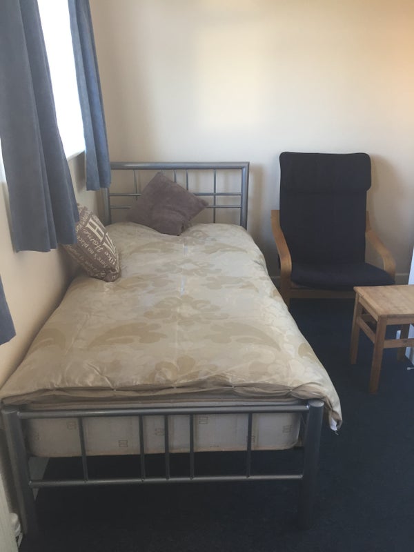 Single Room For Rent Swindon Single Room For Rent Swindon