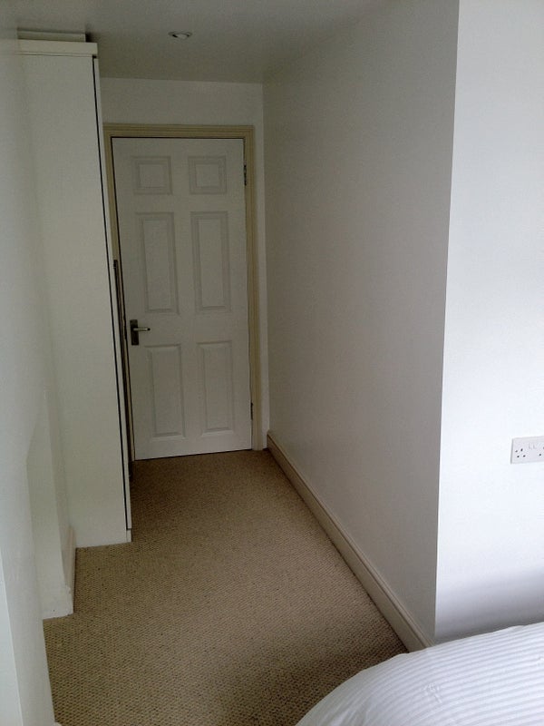 'Bonnington Square Double Room (Mon To Fri)' Room to Rent from SpareRoom