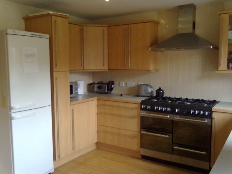 'Ground Floor Single Room to Rent in Hatfield' Room to Rent from SpareRoom